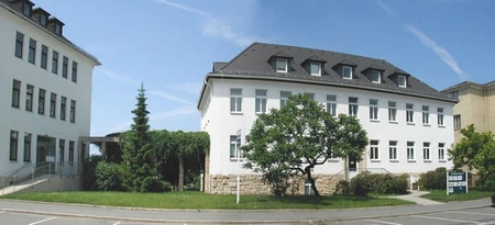 Objekt Front